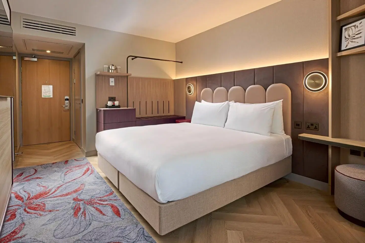 DoubleTree by Hilton London - Tower of London ROOM_EXAMPLE
