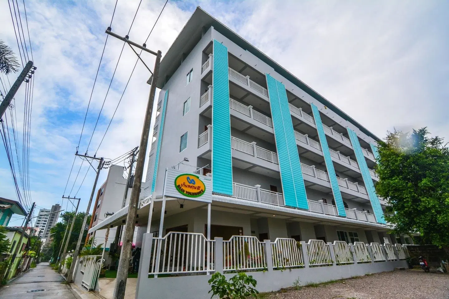 Baan Yokmhanee EXTERIOR