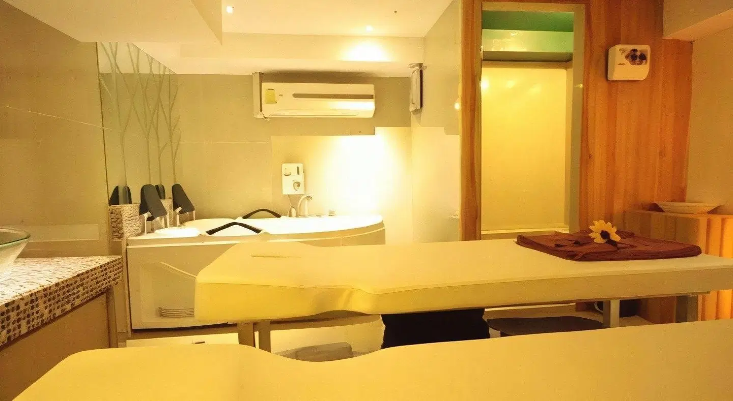 The Golden Ville Boutique Hotel ROOM_EXAMPLE