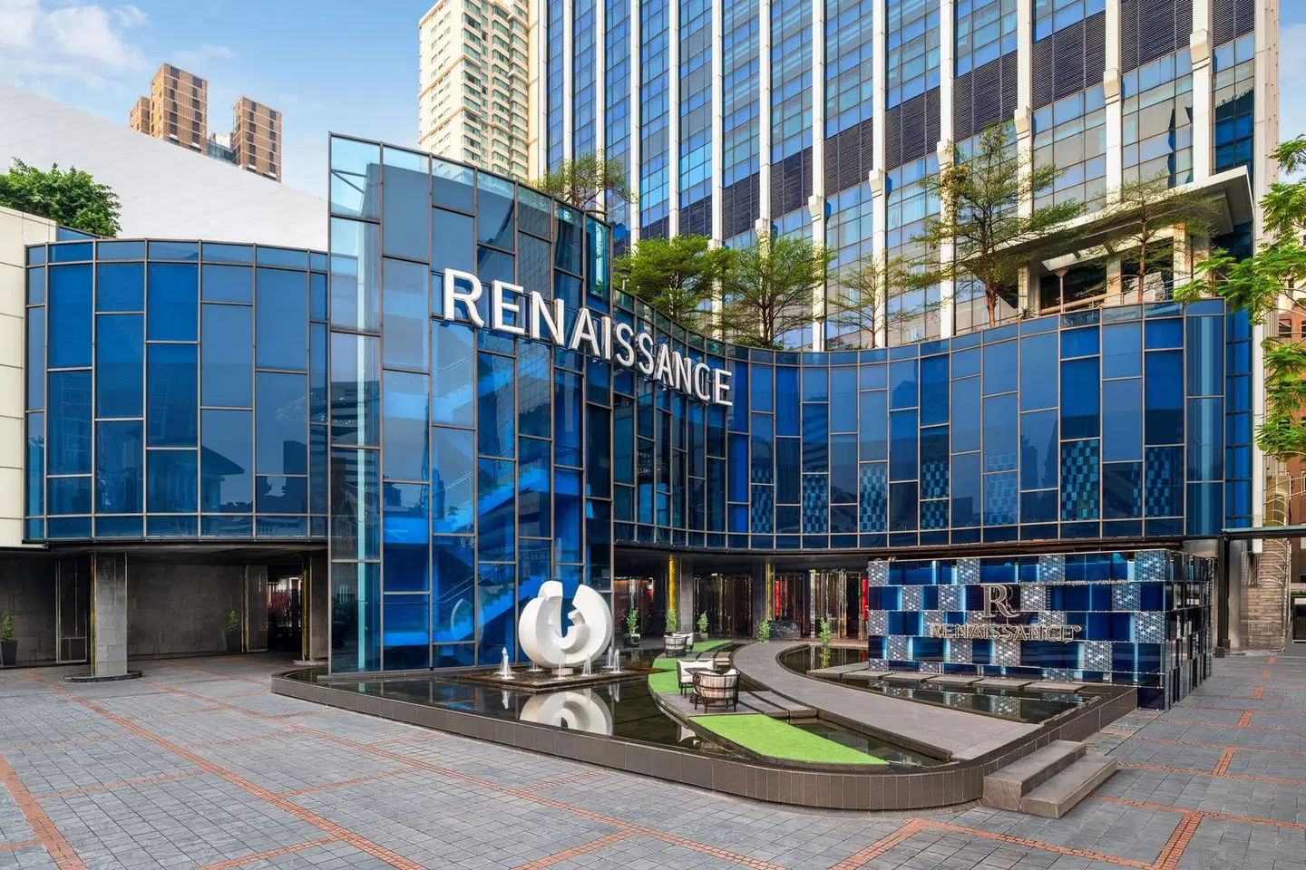 Renaissance Bangkok Ratchaprasong Hotel EXTERIOR