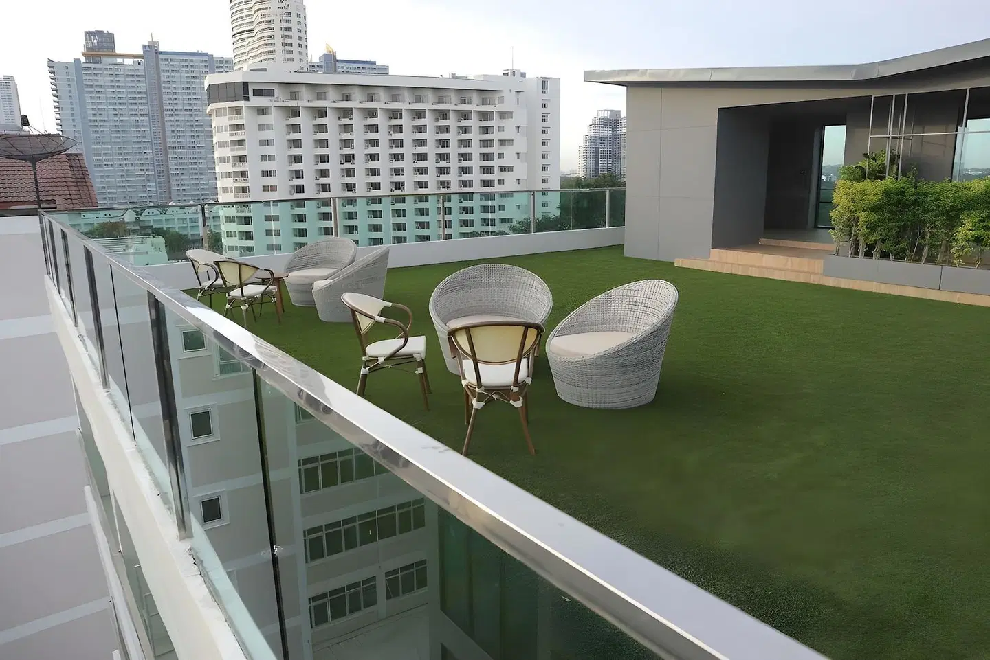Zand Morada Pattaya Terrasse