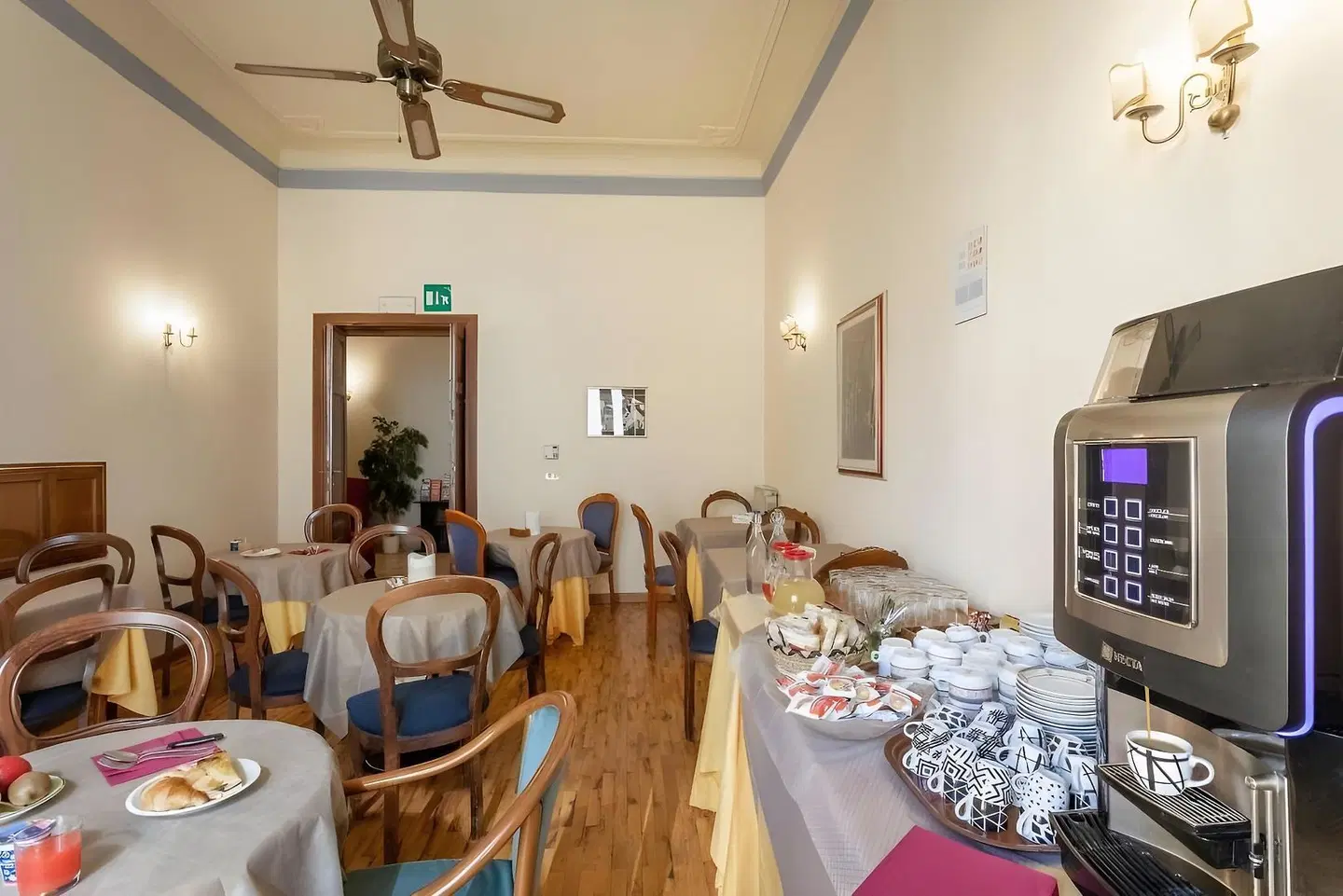Annabella Hotel Restaurant
