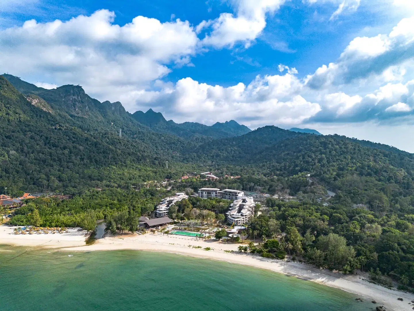 Hilton Burau Bay Langkawi Resort LANDSCAPE