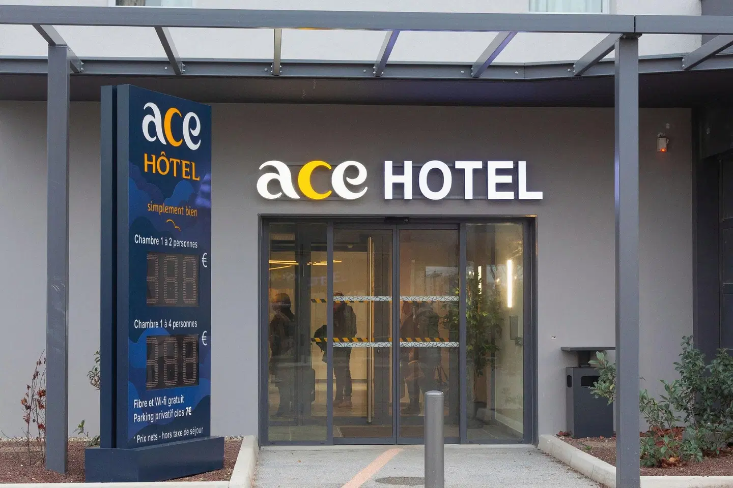 ACE Hotel Lyon Venissieux Parc des Expositions EXTERIOR