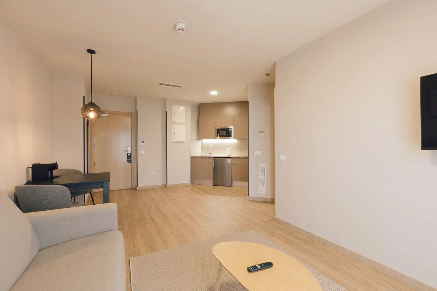 Palau Apartments ROOM_EXAMPLE