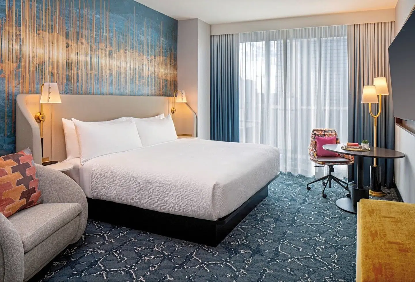 Tempo by Hilton Nashville Downtown ROOM_EXAMPLE