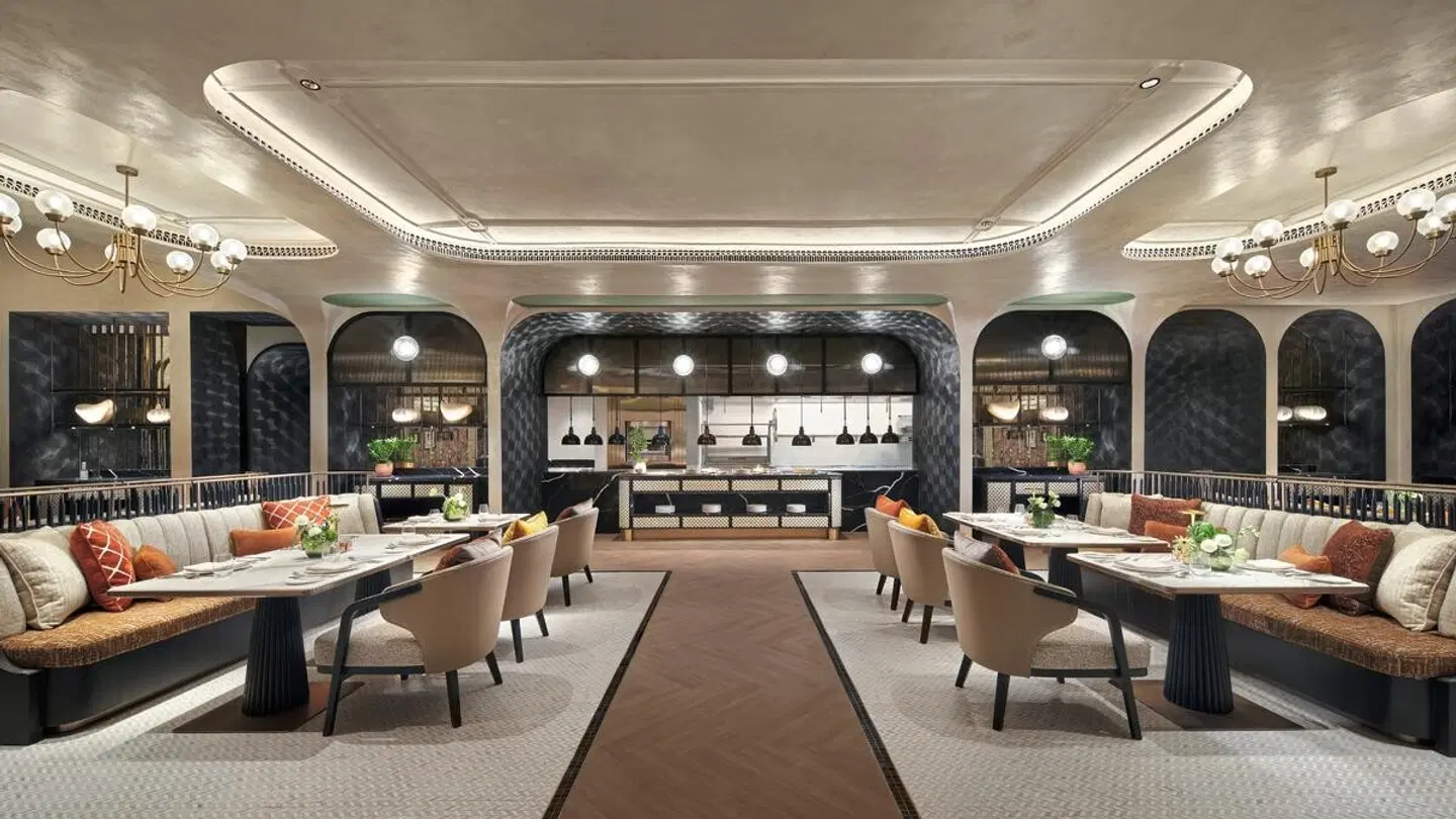 Fairmont Bangkok Sukhumvit Bar