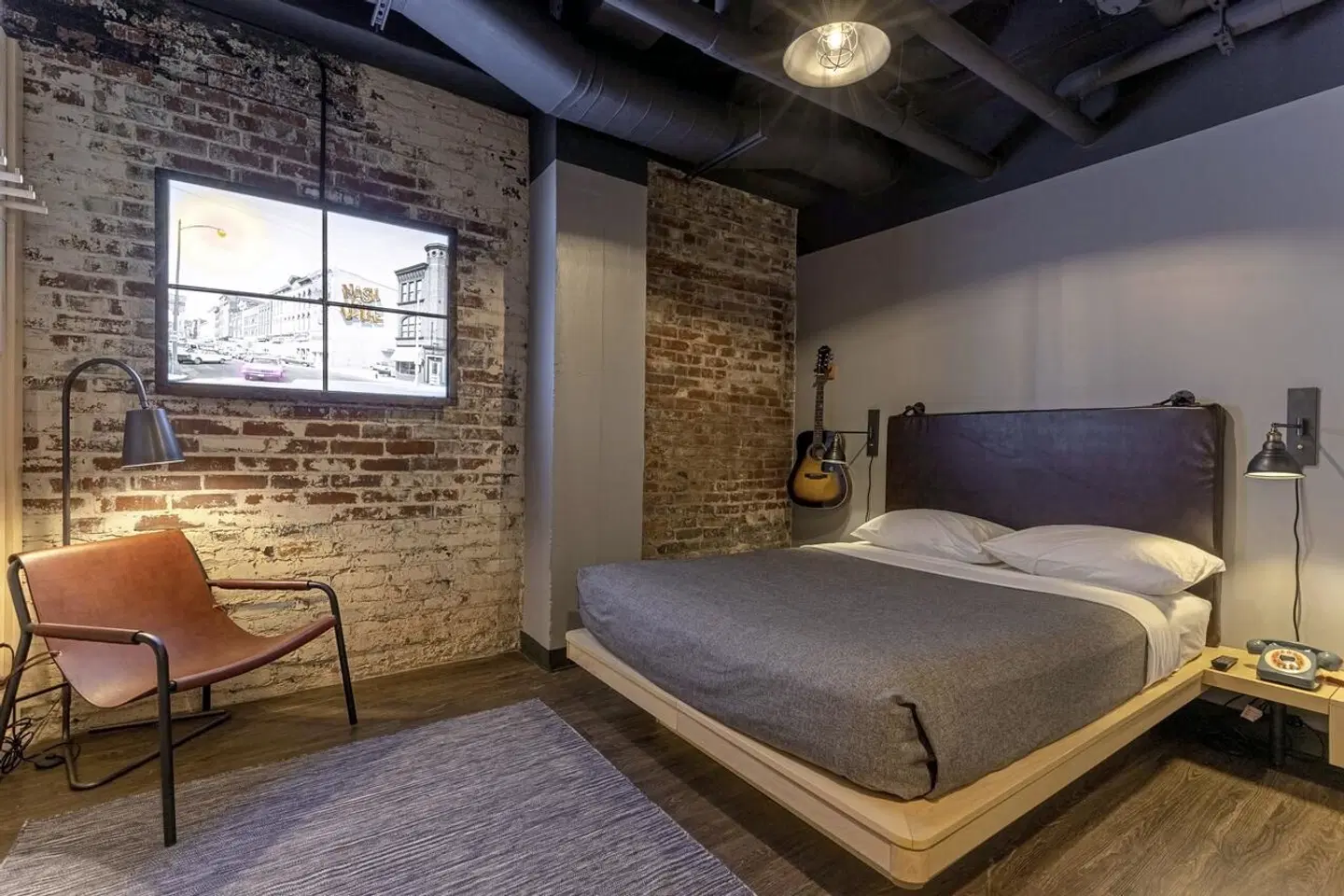Moxy Nashville Downtown ROOM_EXAMPLE