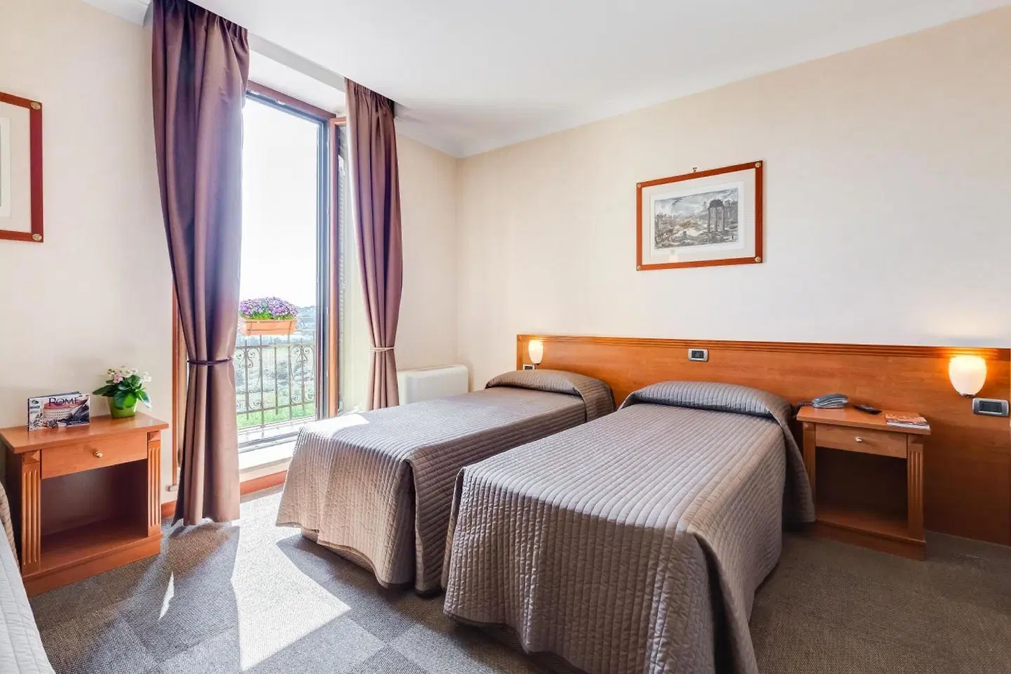 Romoli Hotel ROOM_EXAMPLE