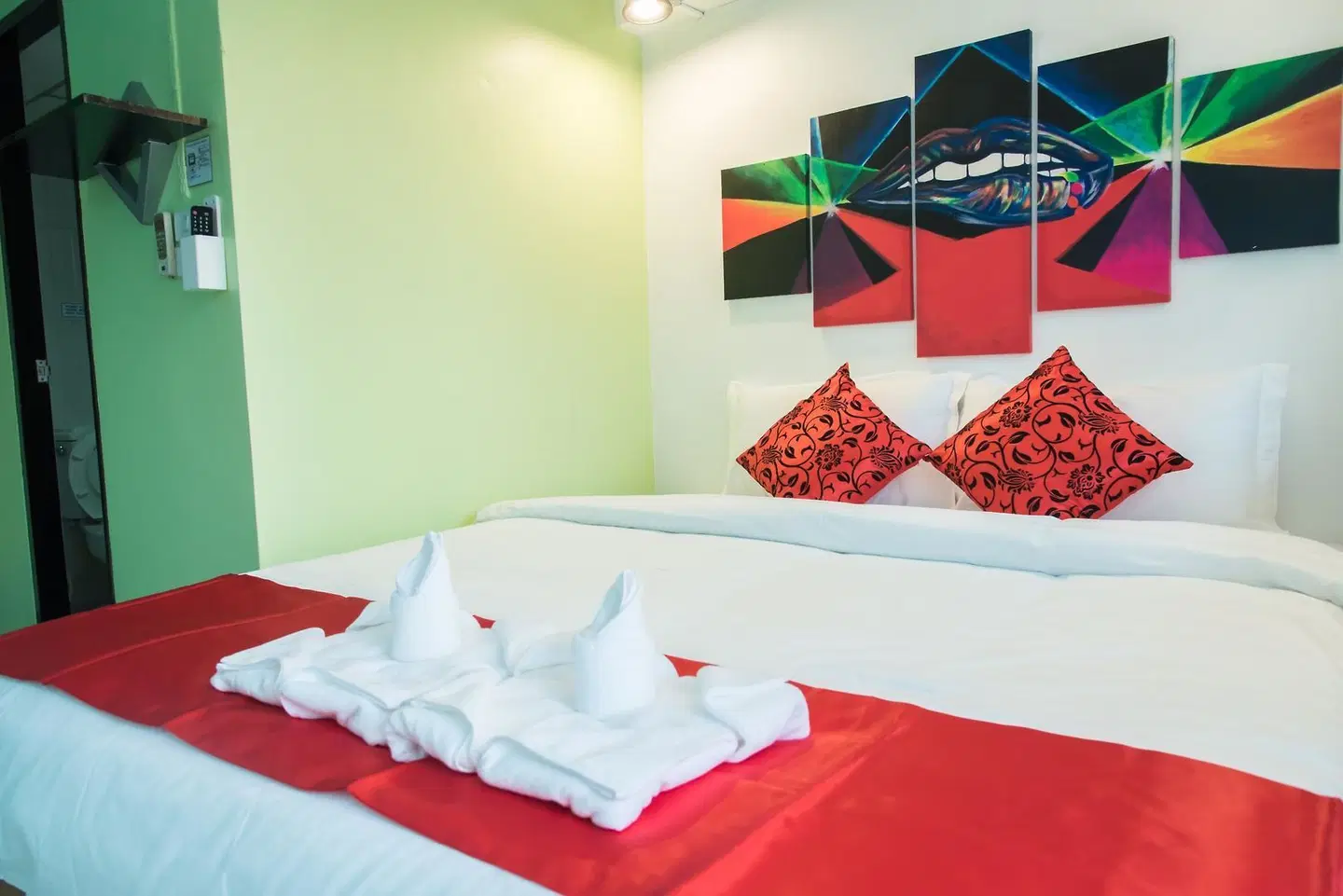 Khaosan Art Hotel Badezimmer