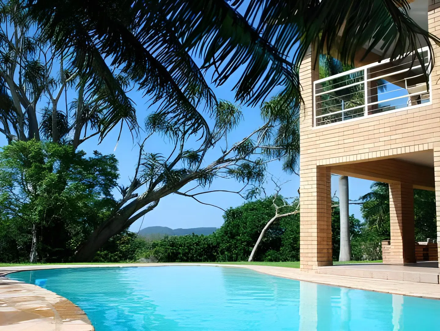 Ingwenya Lodge OUTDOOR_POOL