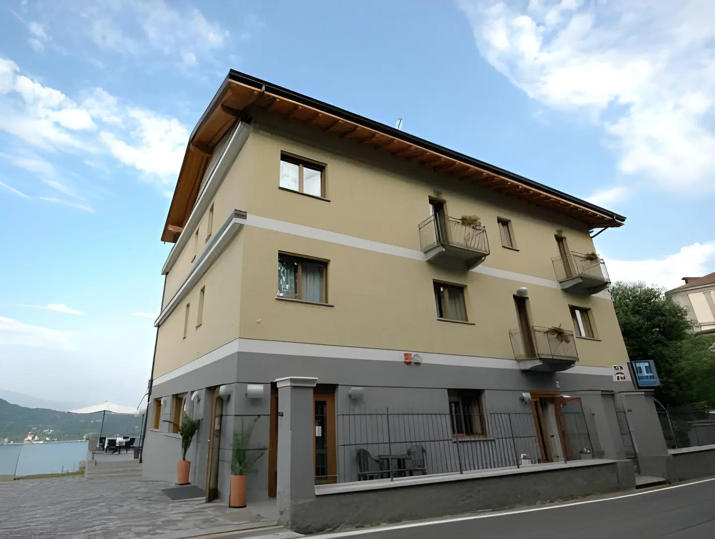 Hotel Ristorante San Carlo EXTERIOR