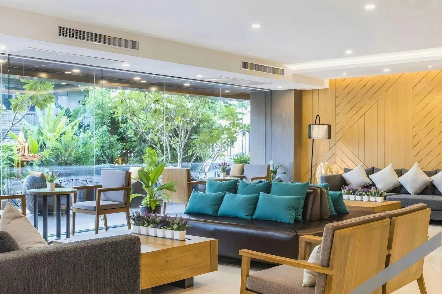 Livotel Hotel Hua Mak Bangkok LOUNGE_LOBBY