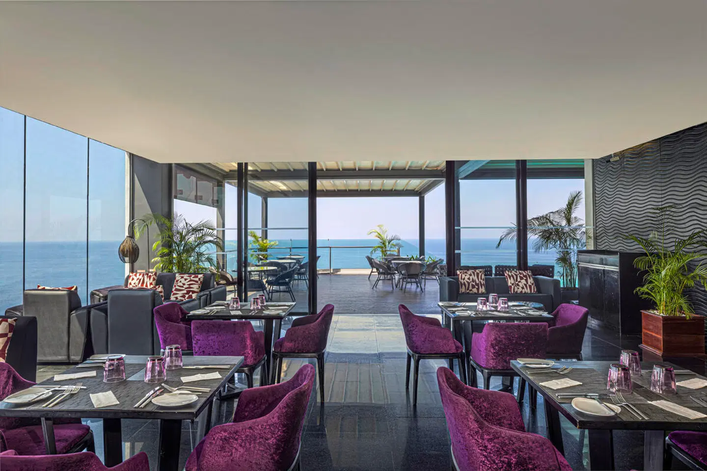 Radisson Hotel Colombo Restaurant