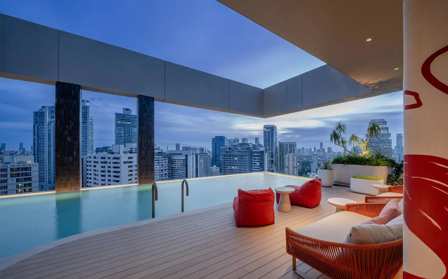 KROMO Bangkok, Curio Collection by Hilton HEALTH_BEAUTY