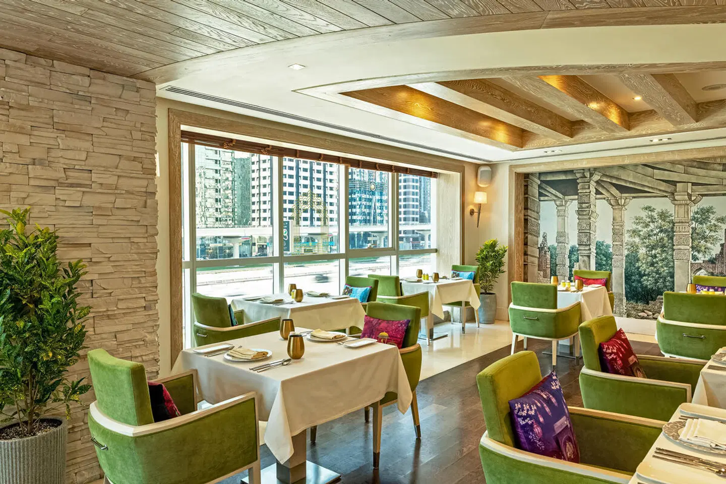 Four Points by Sheraton Sheikh Zayed Road Restaurant