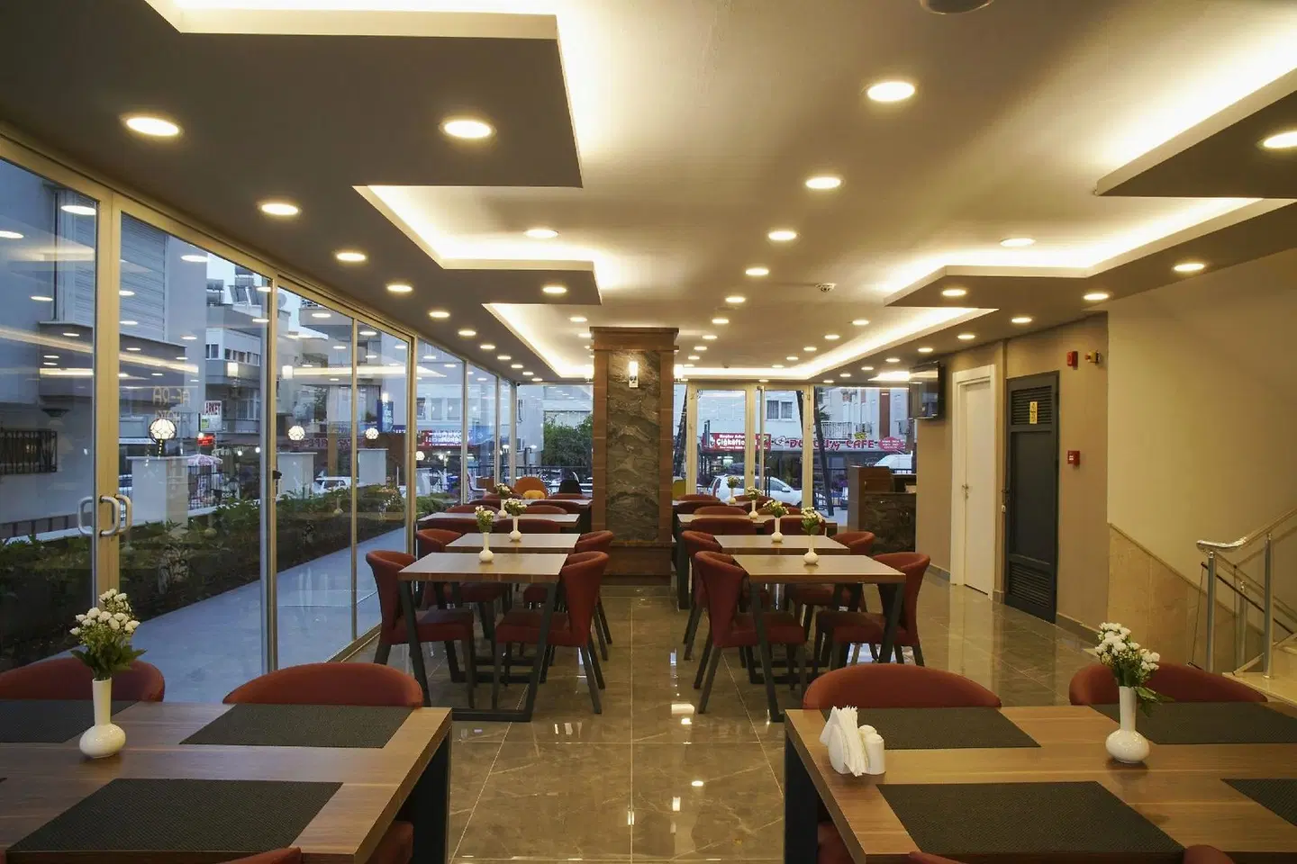 AF-RA Hotel Restaurant