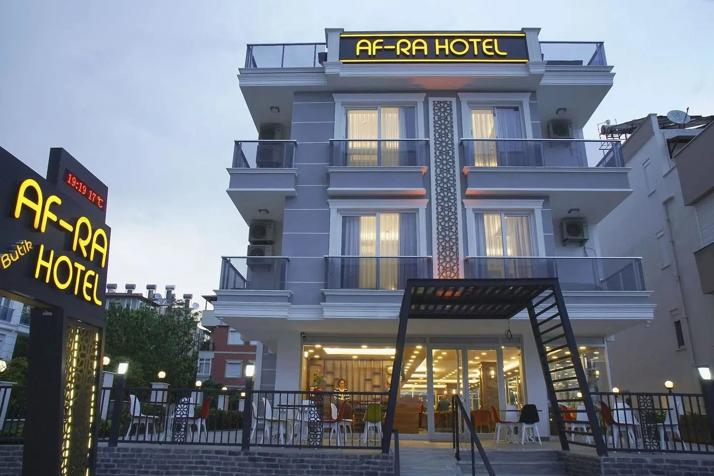 AF-RA Hotel EXTERIOR