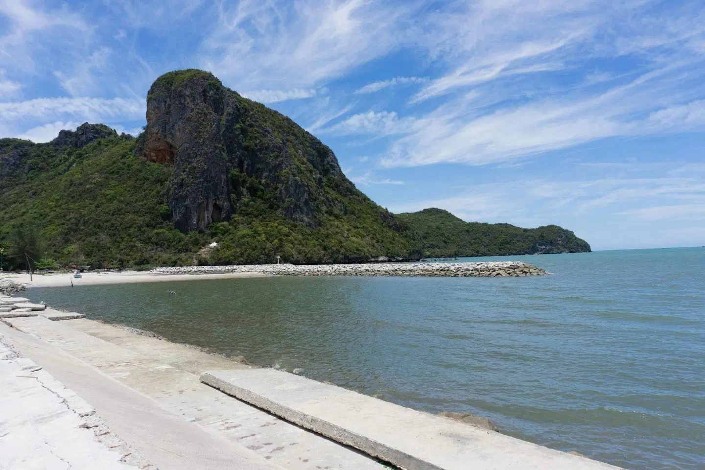 Your Place Apartment Prachuap LANDSCAPE