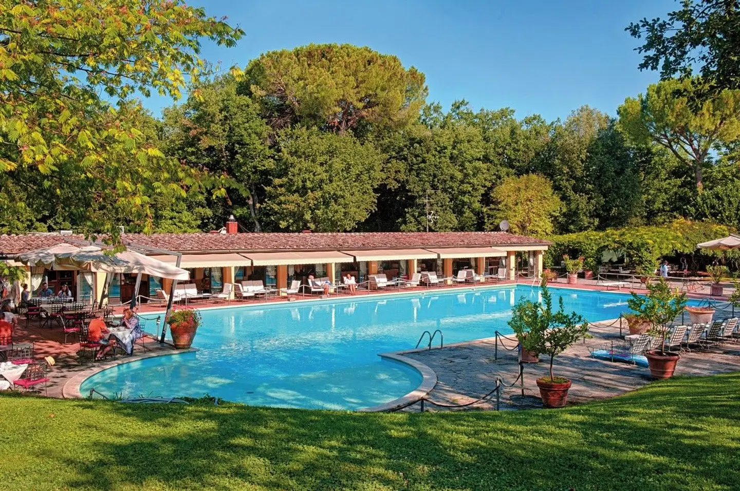 Borgo San Luigi OUTDOOR_POOL
