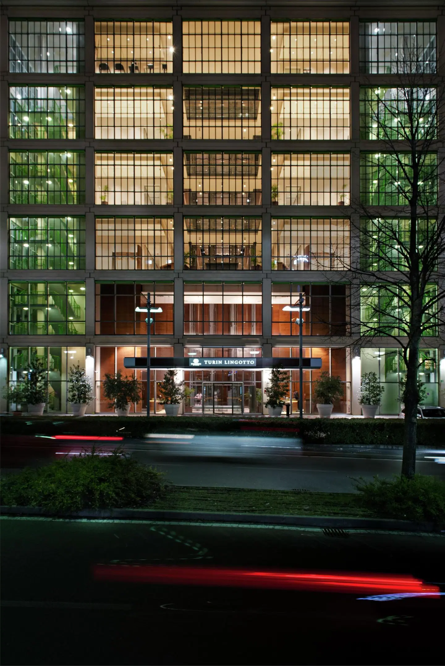 DoubleTree by Hilton Turin Lingotto EXTERIOR
