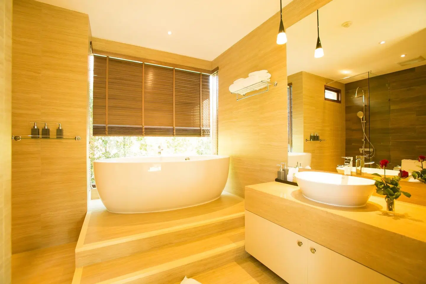 Triple Tree Beach Resort Badezimmer