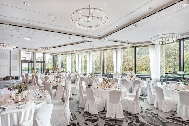 Zurich Marriott Hotel Restaurant