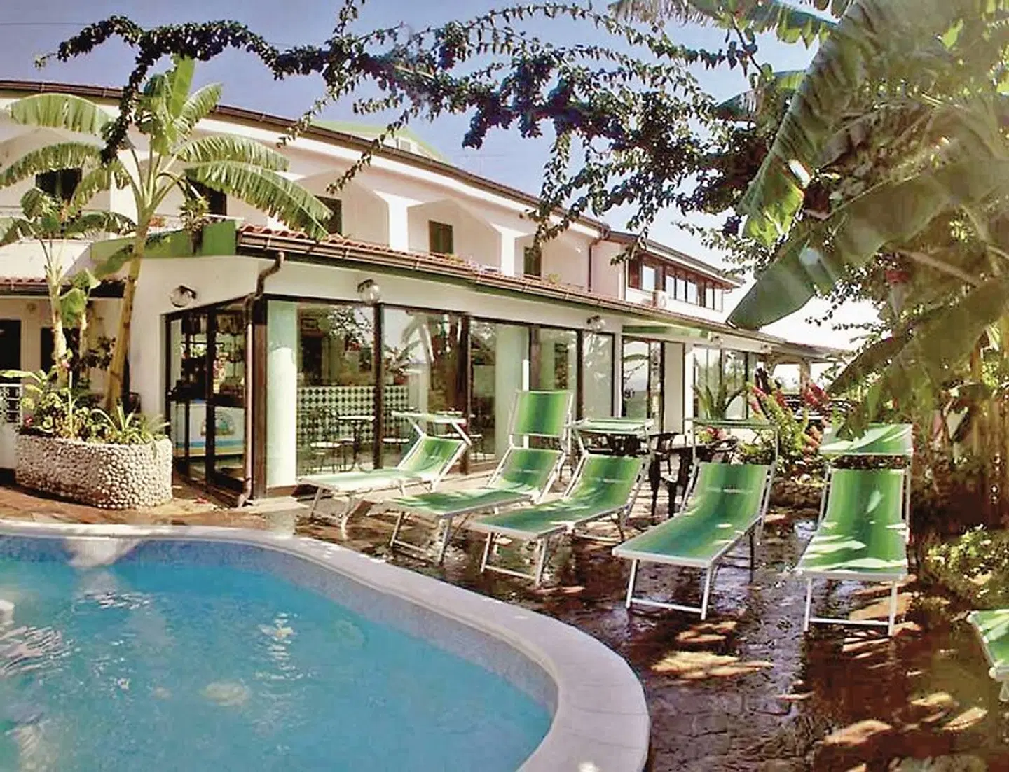 Marinella OUTDOOR_POOL