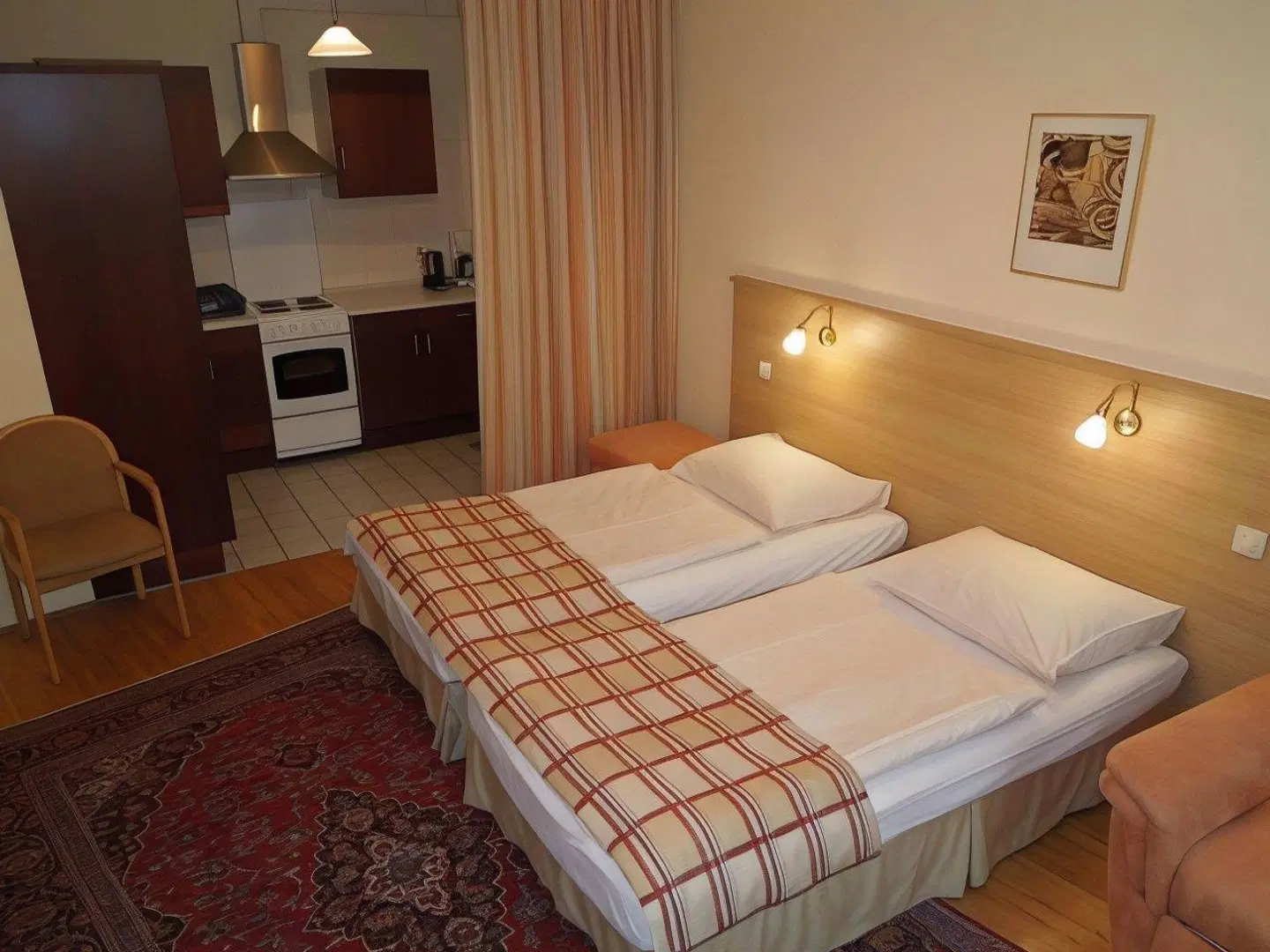 Continental ROOM_EXAMPLE