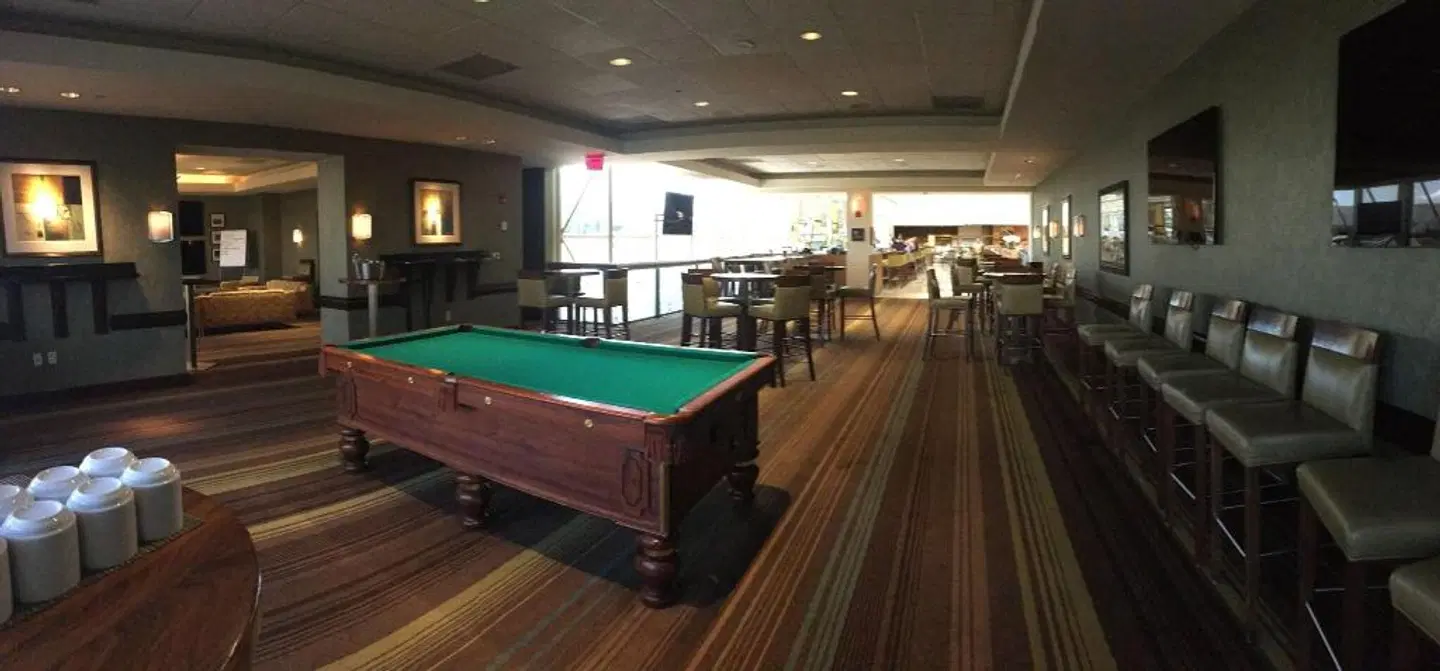 Hyatt Regency Dallas SPORTS_AND_LEISURE