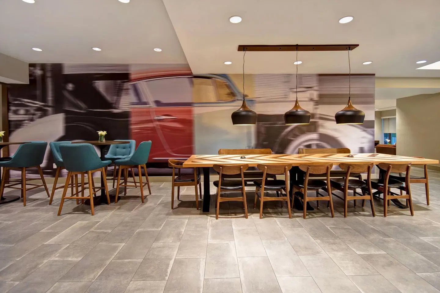 Four Points by Sheraton Boston Newton Restaurant