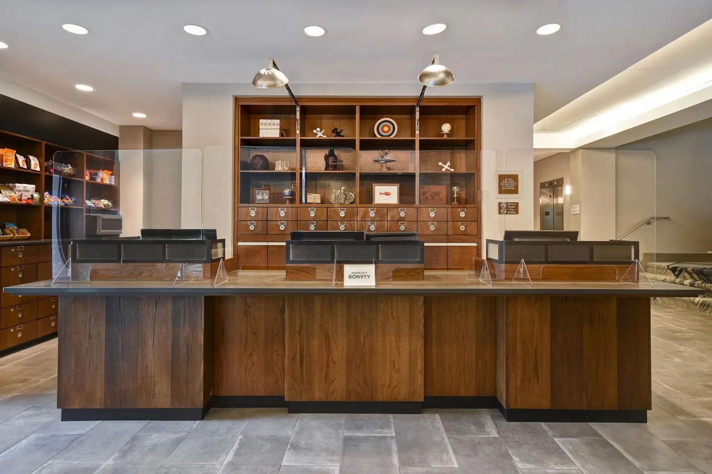 Four Points by Sheraton Boston Newton LOUNGE_LOBBY