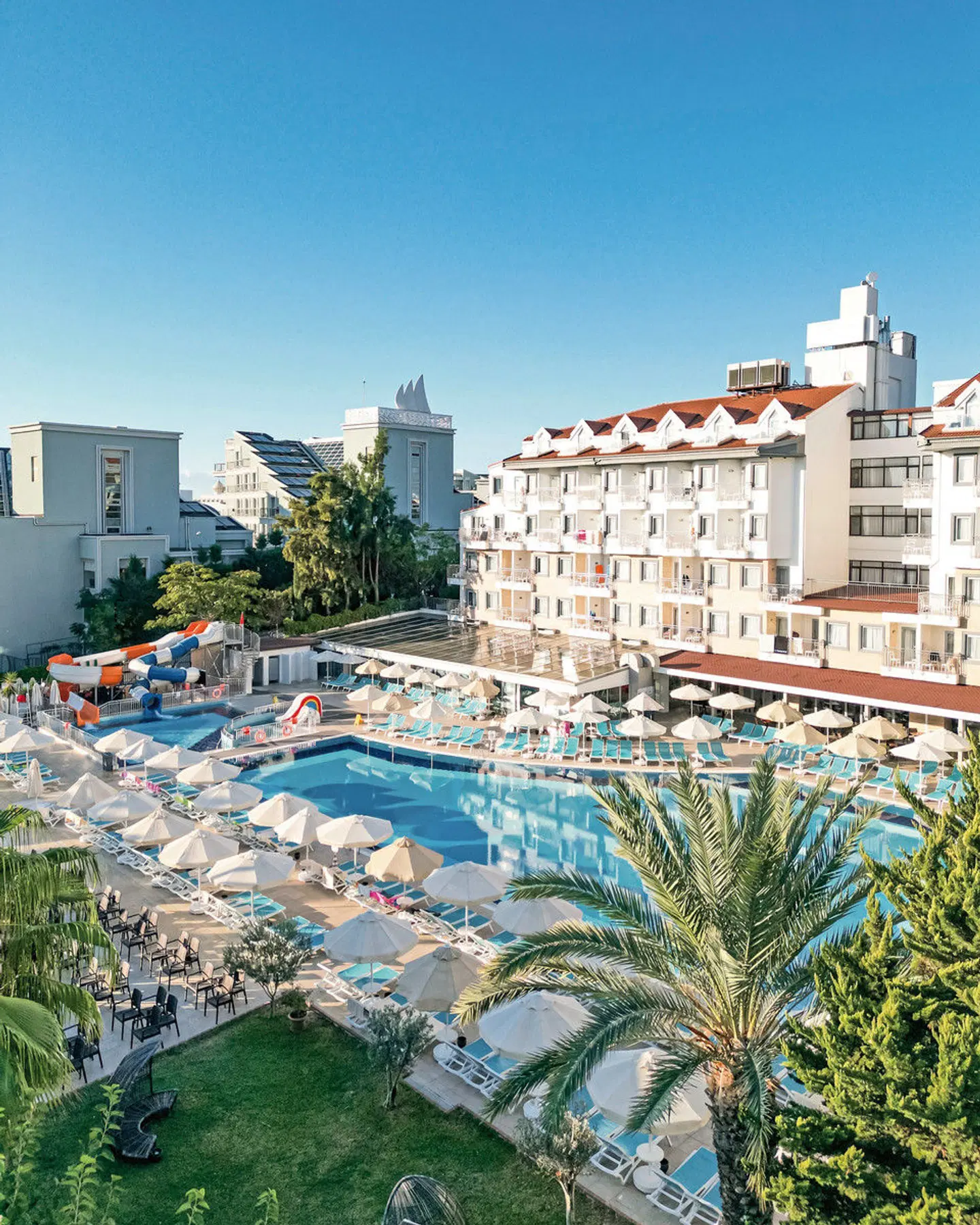 Side Aluna Hotel OUTDOOR_POOL