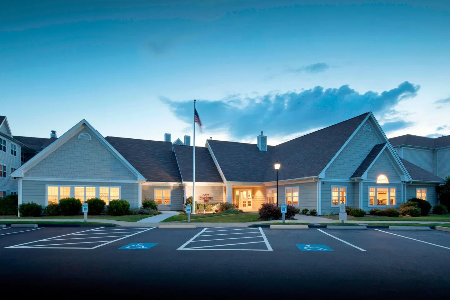 Residence Inn by Marriott New Bedford Dartmouth EXTERIOR