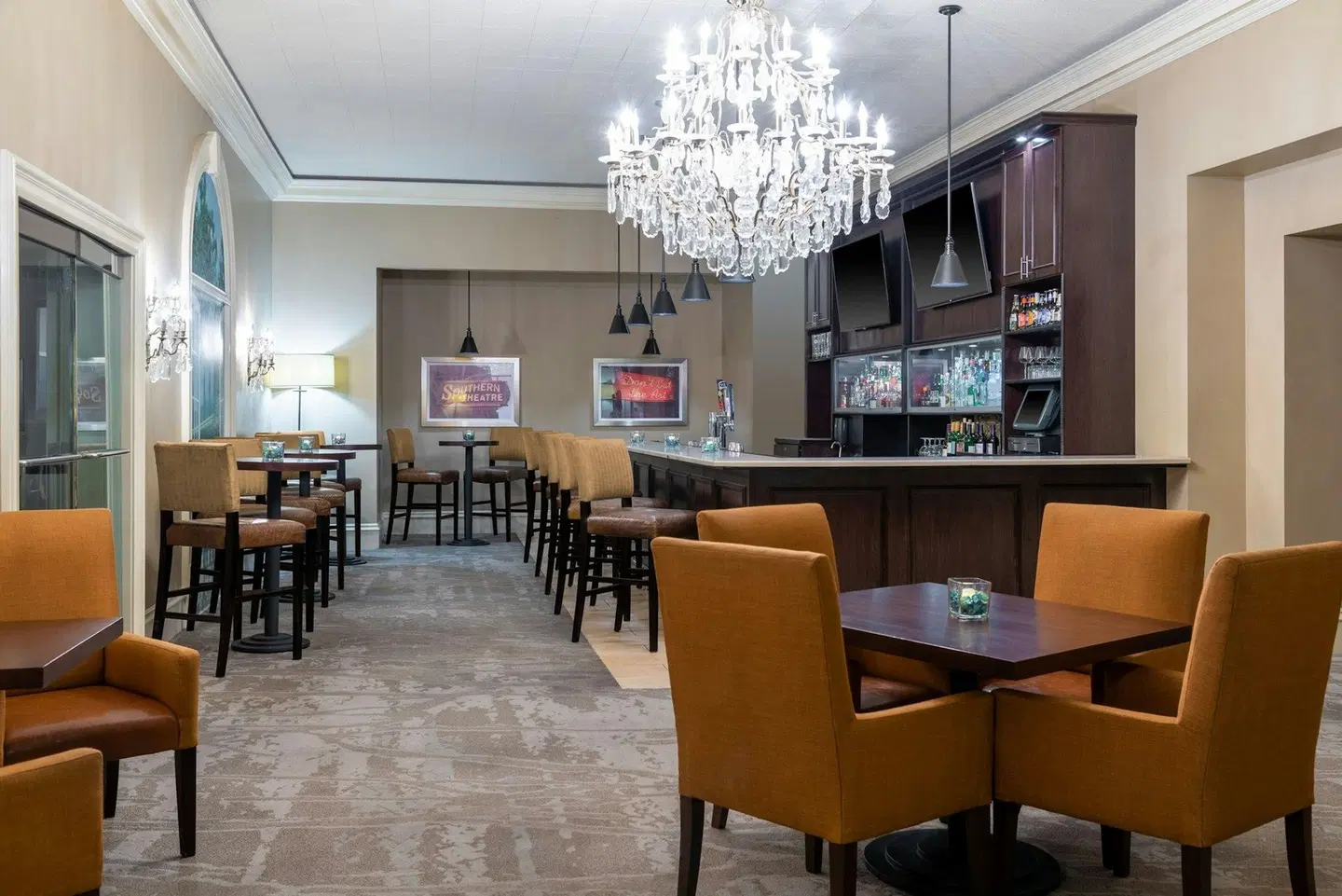 The Capital Suites Hotel Bar