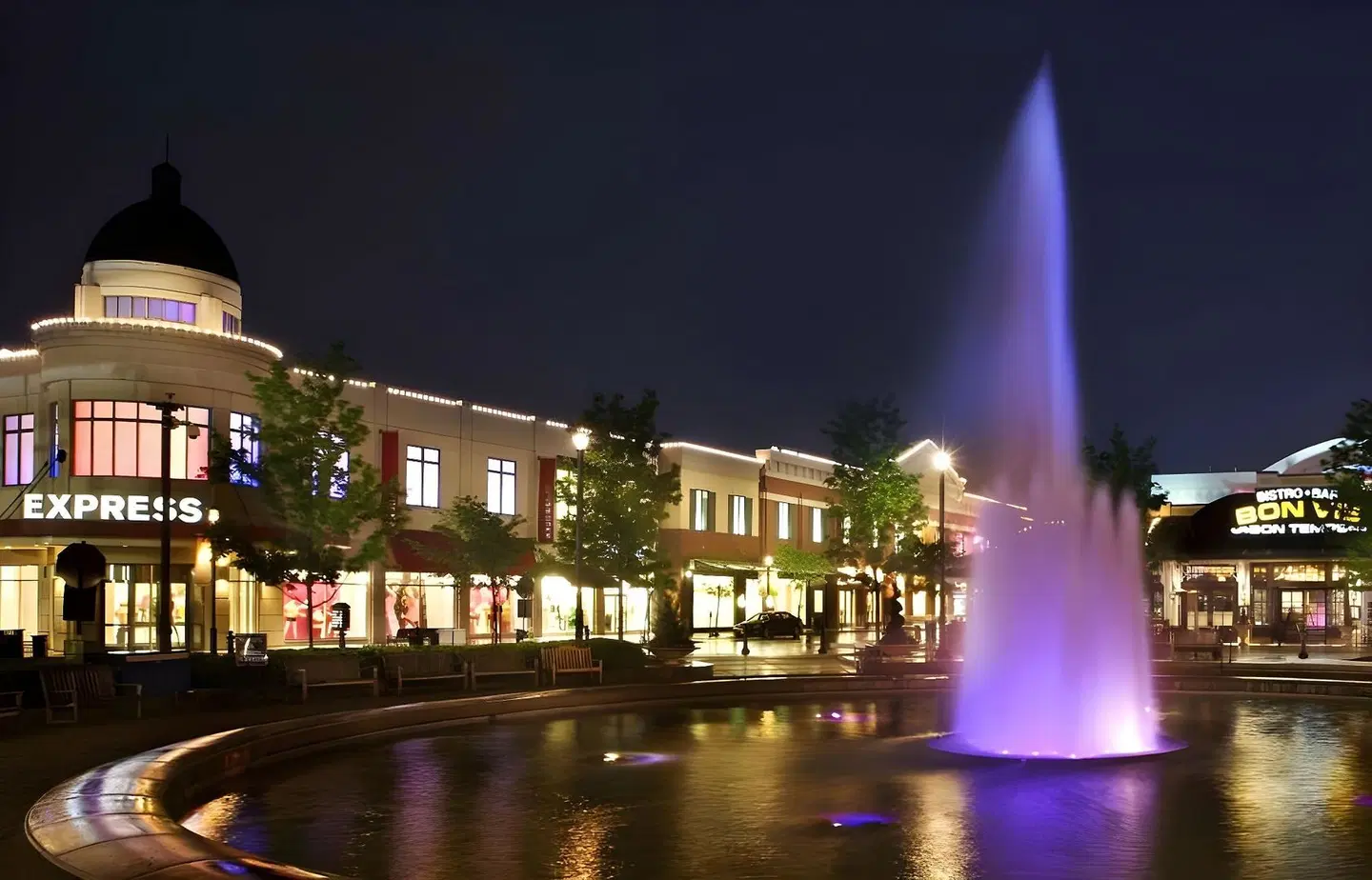 Hilton Columbus at Easton EXTERIOR