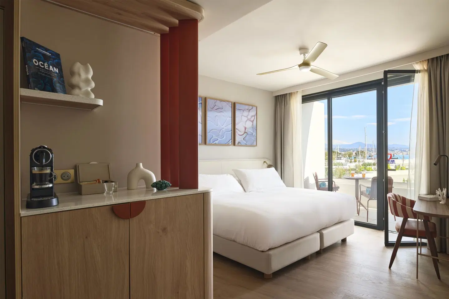 Marina Baie des Anges Hotel, Curio Collection by Hilton ROOM_EXAMPLE