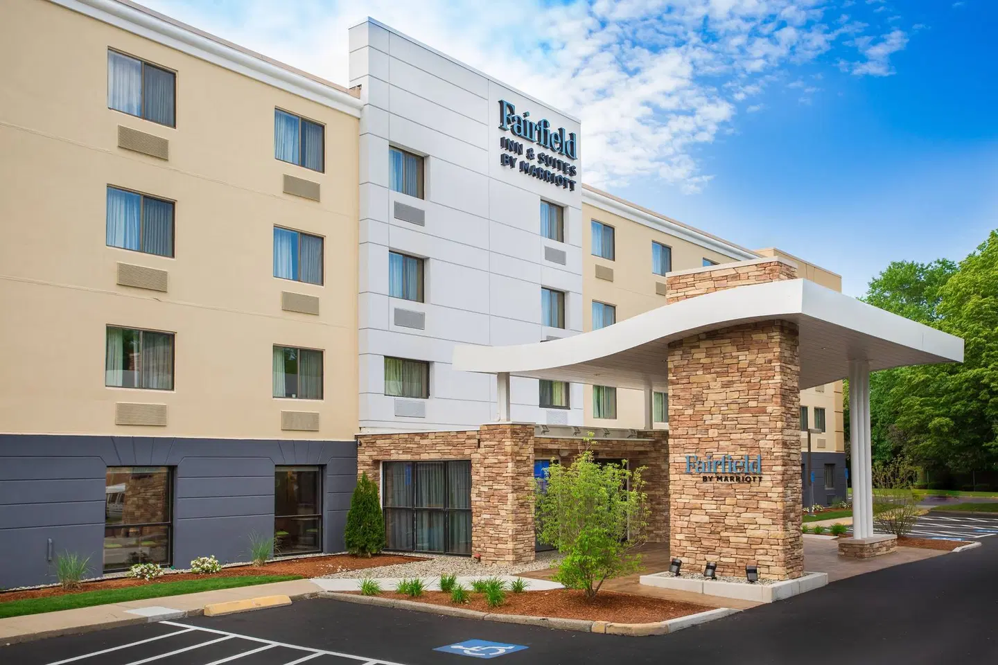 Fairfield by Marriott Inn & Suites Raynham Middleborough/Plymouth EXTERIOR