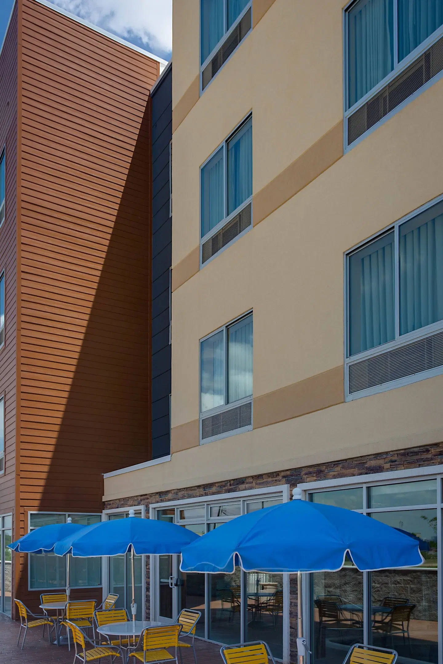 Fairfield by Marriott Inn & Suites Dallas West/I-30 OUTDOOR_POOL