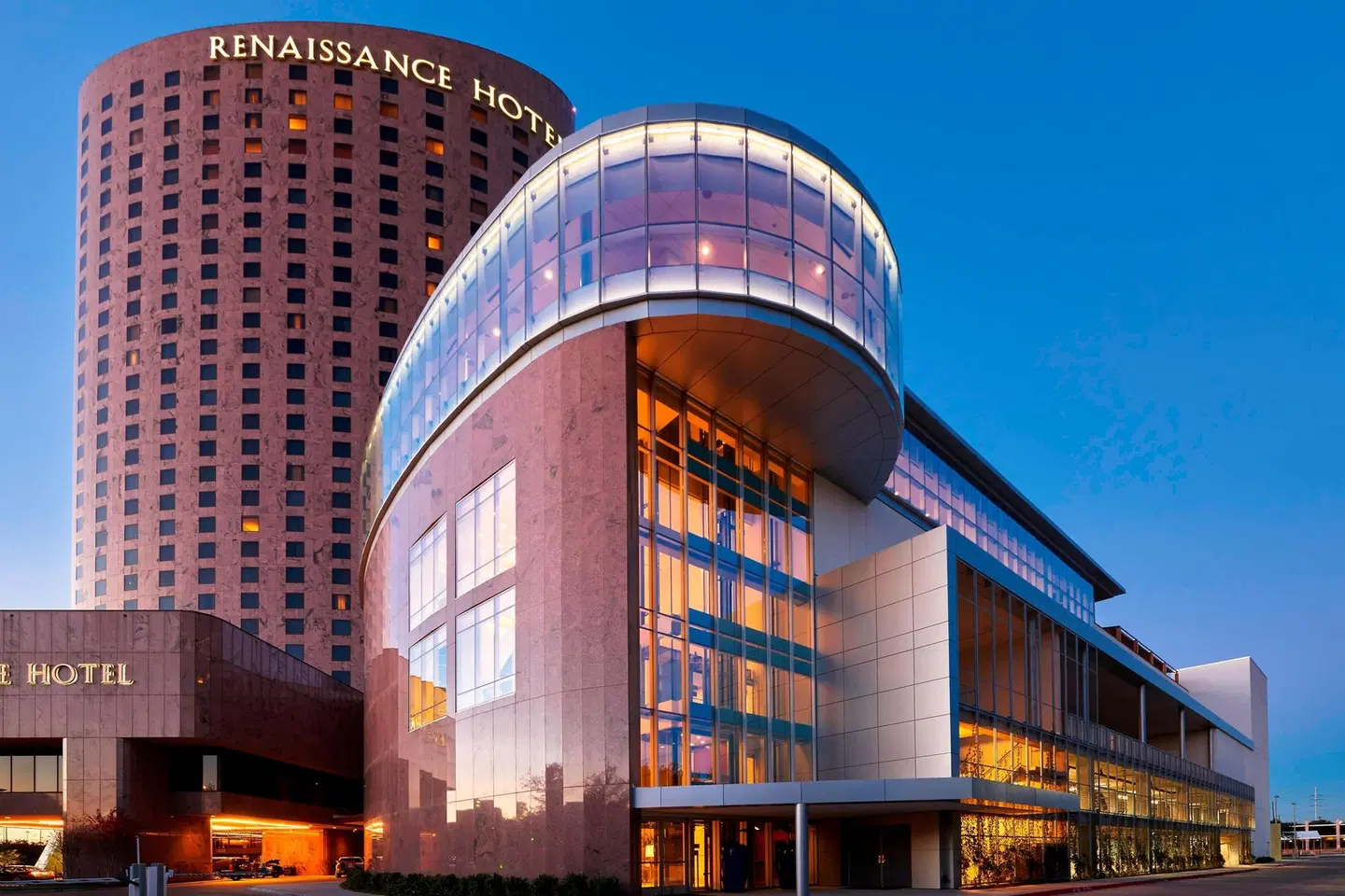 Renaissance Dallas Hotel EXTERIOR