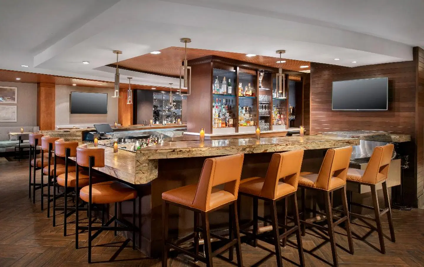 Boston Marriott Burlington Bar
