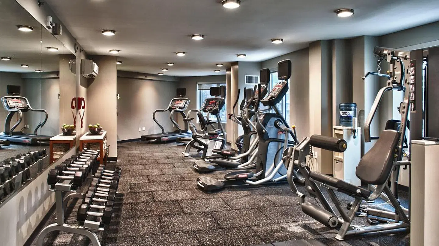 InterContinental Suites Cleveland by IHG SPORTS_AND_LEISURE