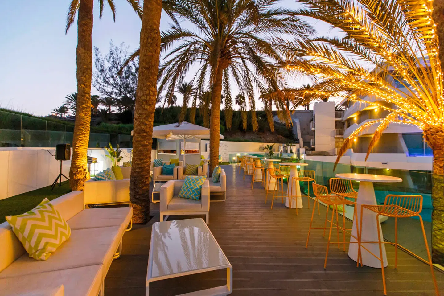 Santa Mónica Suites Hotel Terrasse