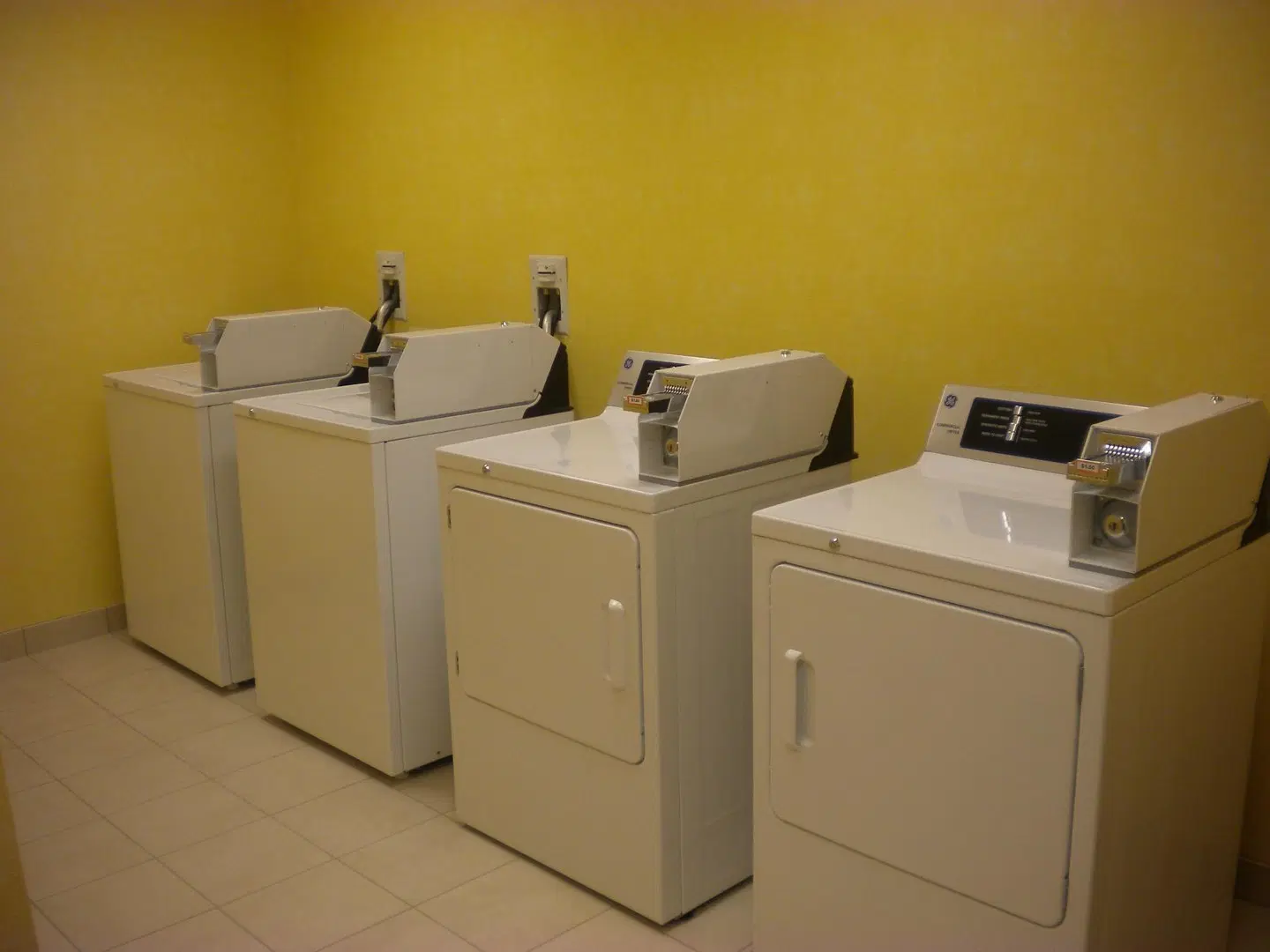 Hampton Inn & Suites Cincinnati/Uptown-University Area HEALTH_BEAUTY