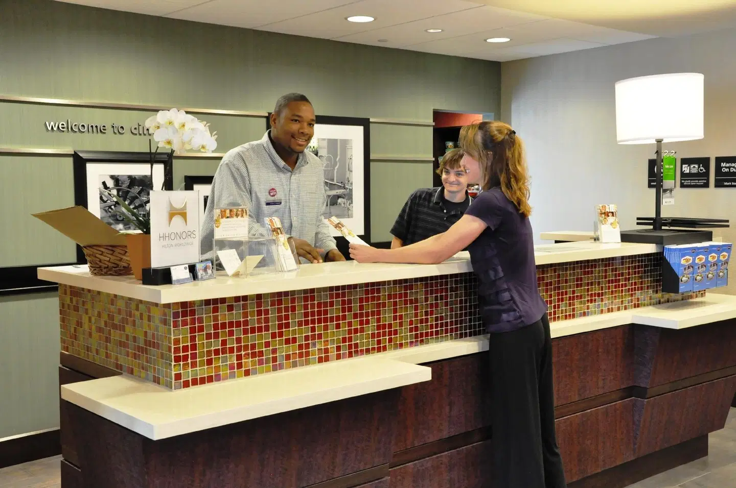 Hampton Inn & Suites Cincinnati/Uptown-University Area LOUNGE_LOBBY