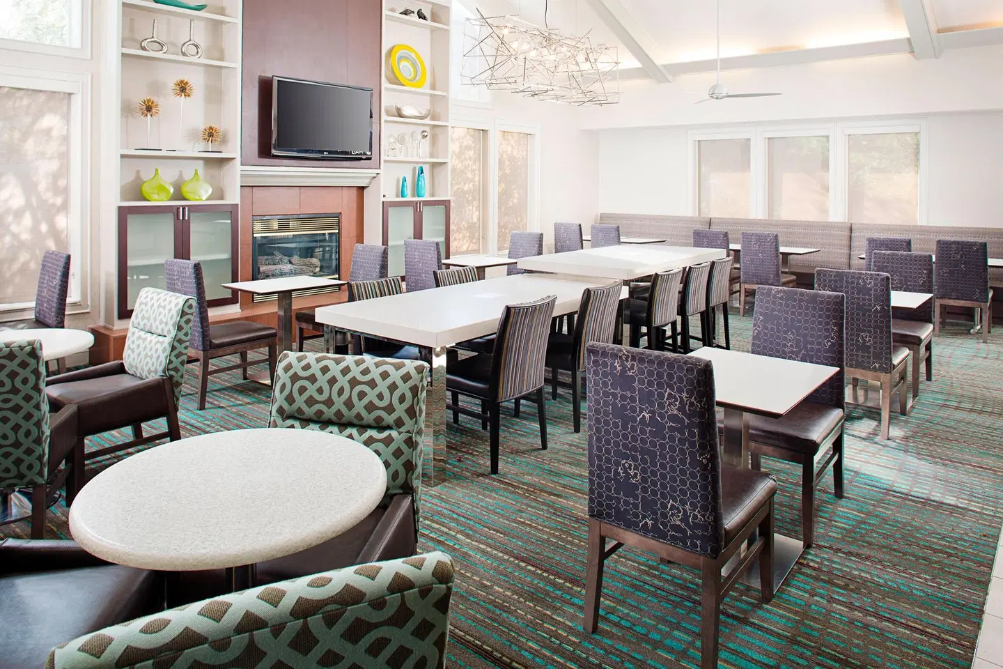 Residence Inn by Marriott Dallas Park Central Restaurant
