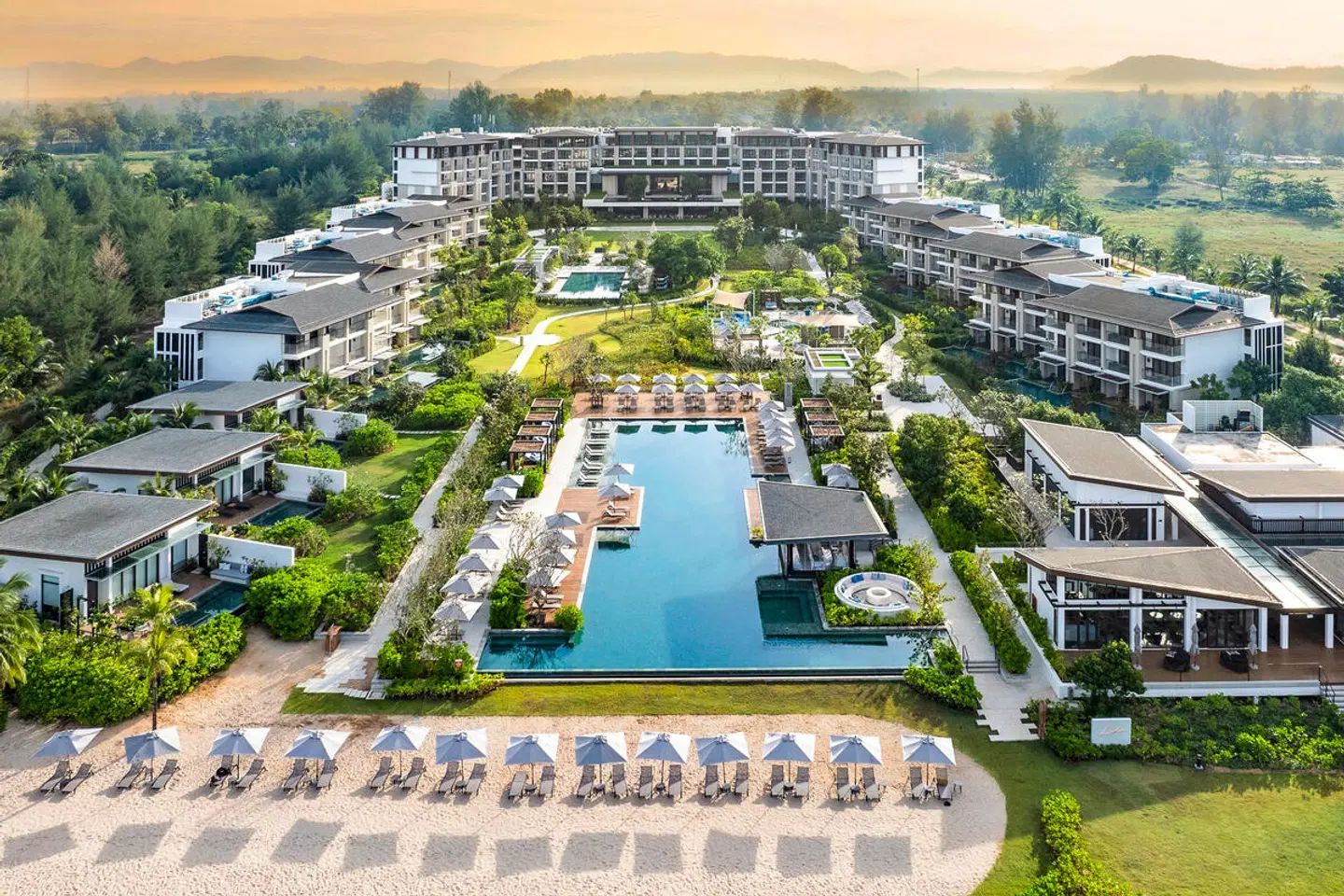 Khao Lak Marriott Beach Resort & Spa EXTERIOR
