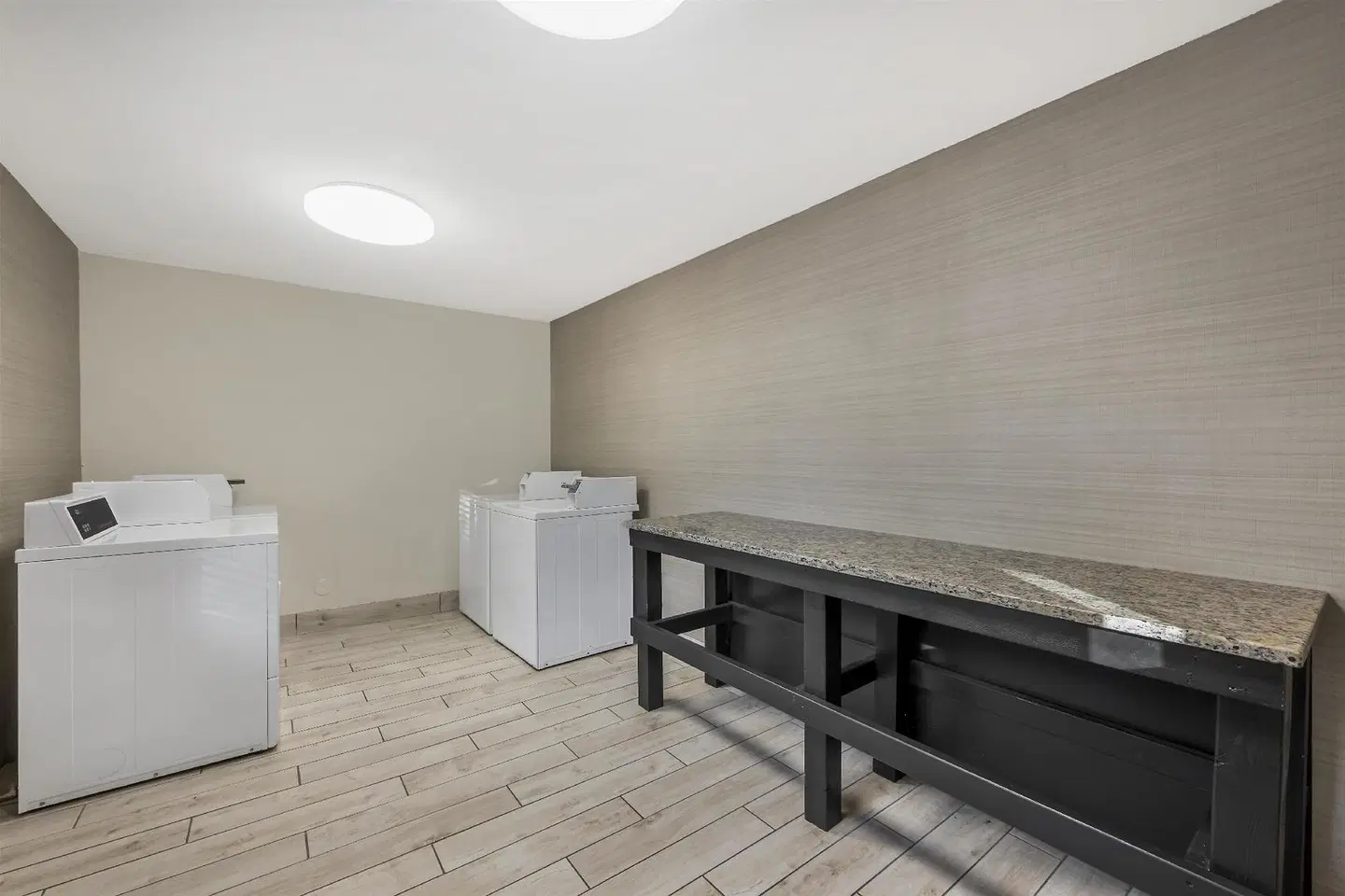 Best Western Port Columbus ROOM_EXAMPLE
