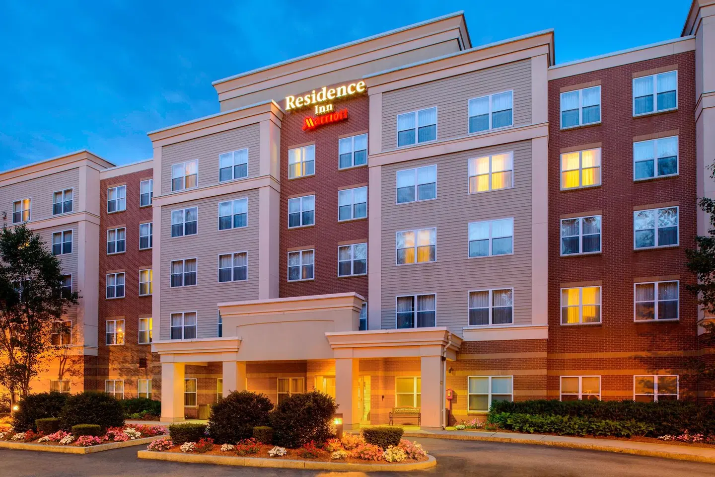 Residence Inn by Marriott Boston Framingham EXTERIOR