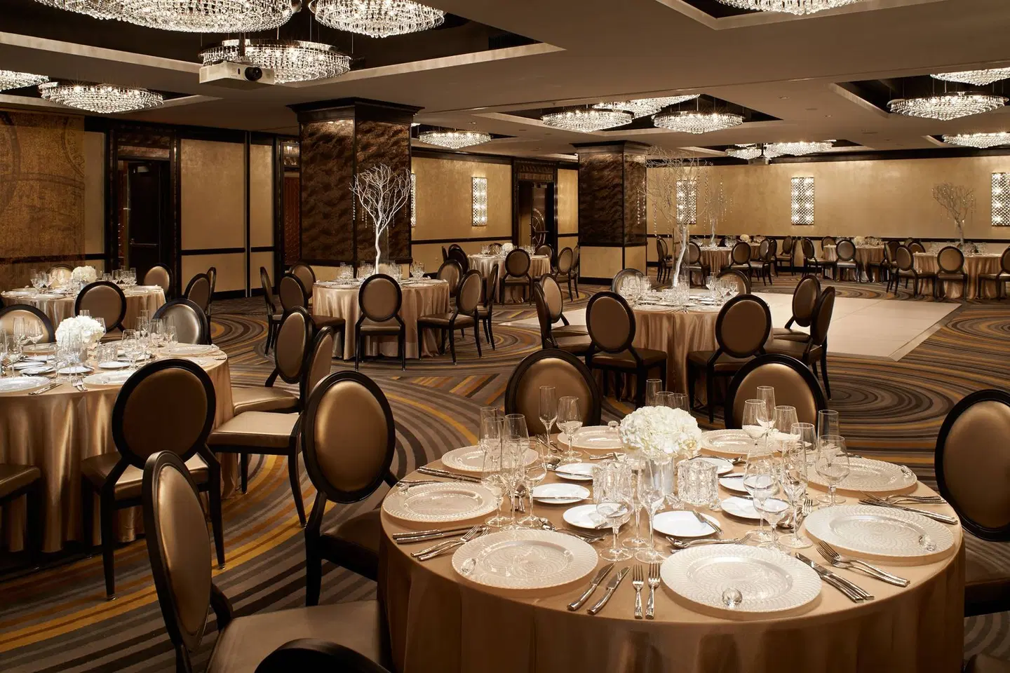 Metropolitan at The 9, Autograph Collection Restaurant